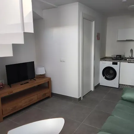 Nora Apartment *
